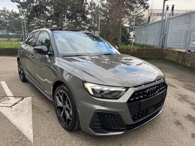 AUDI A1 SPB 30 TFSI S tronic Identity Black KM.0