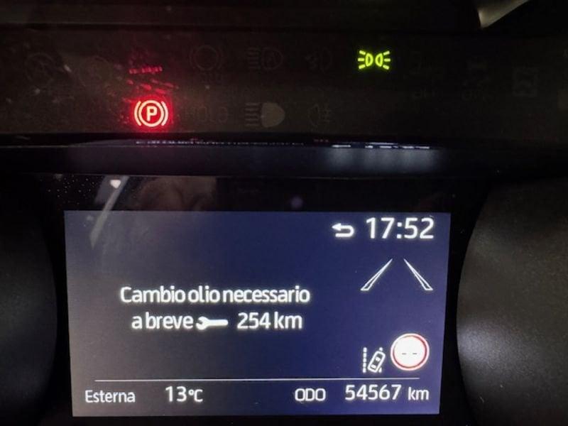 Toyota Yaris Hybrid Trend MY22