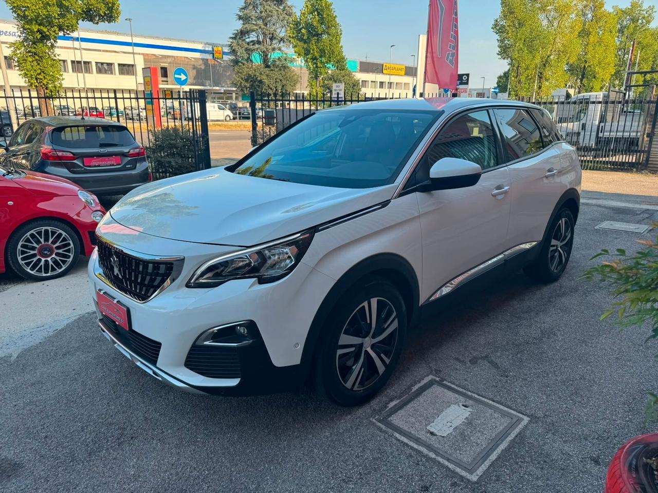 Peugeot 3008 1.5 BlueHDi 130CV EAT8 Allure