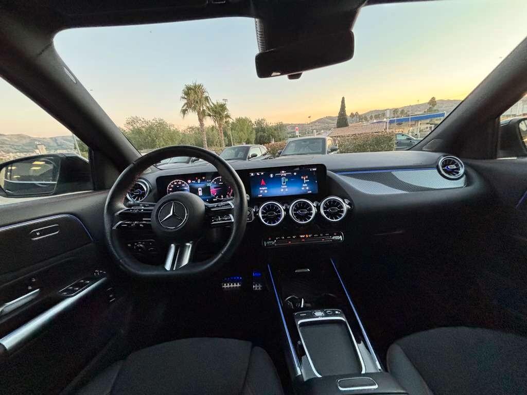 Mercedes GLA 200 d Automatic AMG Line Premium Plus 2024 / KM 13.000 IVA ESPOSTA Tua a solo 399 Euro al mese