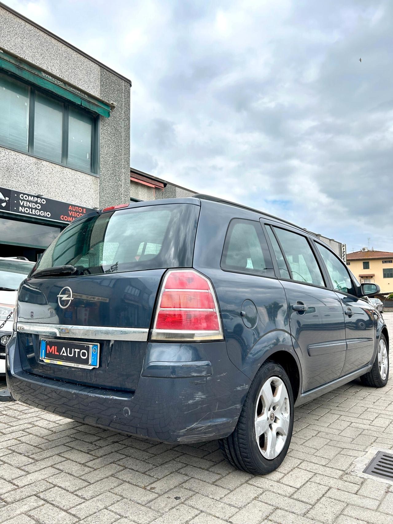 Opel Zafira 1.6 16V Twinport Cosmo 7 POSTI - ok neopatentato