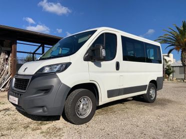 Pulmino Peugeot Boxer 9 posti