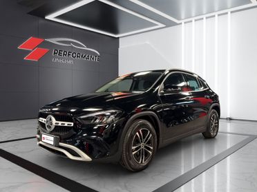 Mercedes GLA 180 d Advanced auto