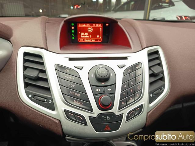 FORD Fiesta + 1.4 5 porte Bz.- GPL