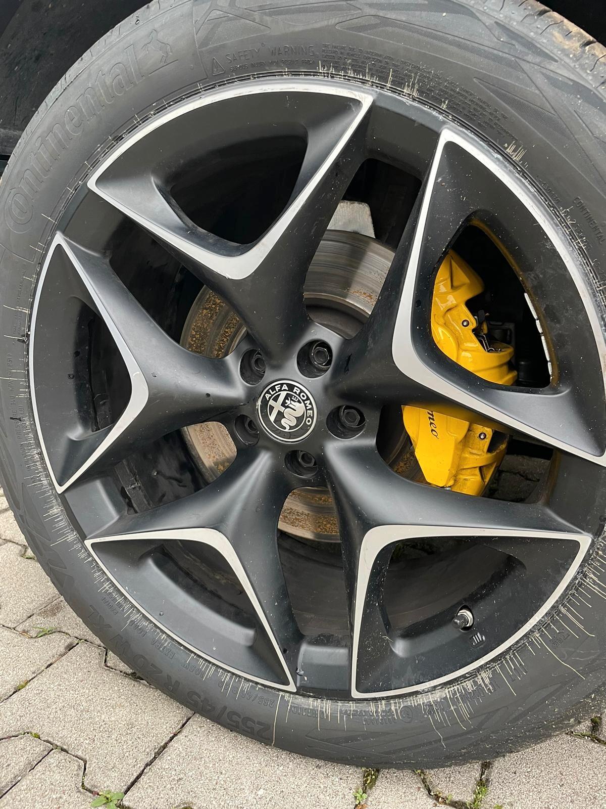 Stelvio 2.2 Turbodiesel 210 CV AT8 Q4 Veloce