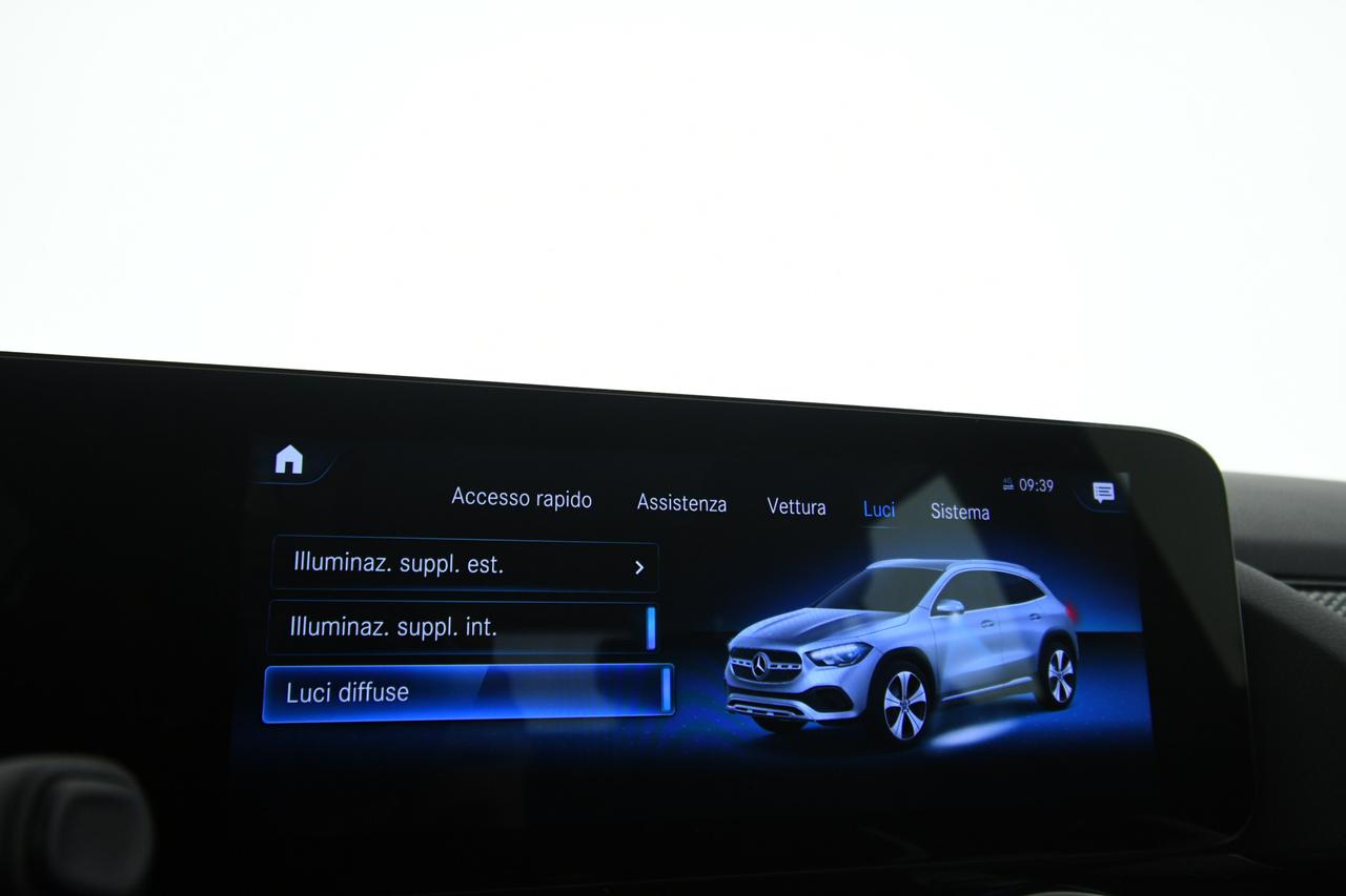 Mercedes-Benz GLA 200 d Business auto CAMERA+LED