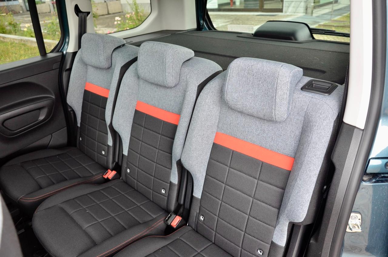 CITROEN BERLINGO 1.5 BLUEHDI XTR 130cv 5 POSTI, UNICOPROPRIETARIO, GARANZIA UFFICIALE 6/27, SERVICE CITROEN, TETTO, RETROCAMERA, APPLE ANDROID, PERMUTE