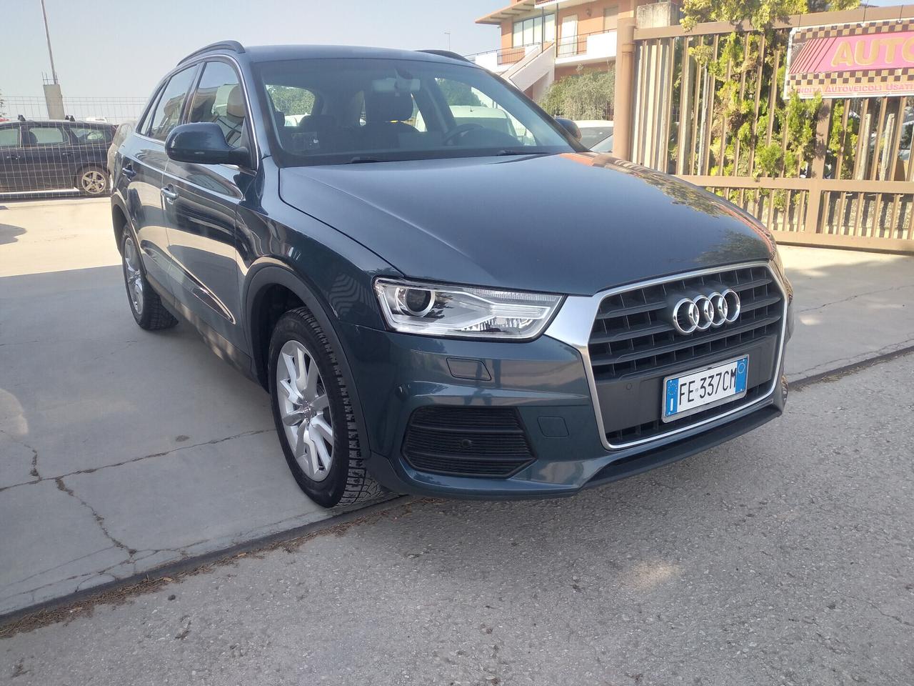 Audi Q3 2.0 TDI 120 CV Sport