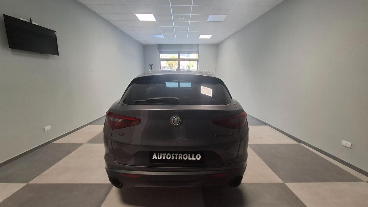 Alfa Romeo Stelvio 2.2 Turbodiesel 190 CV AT8 RWD Executive
