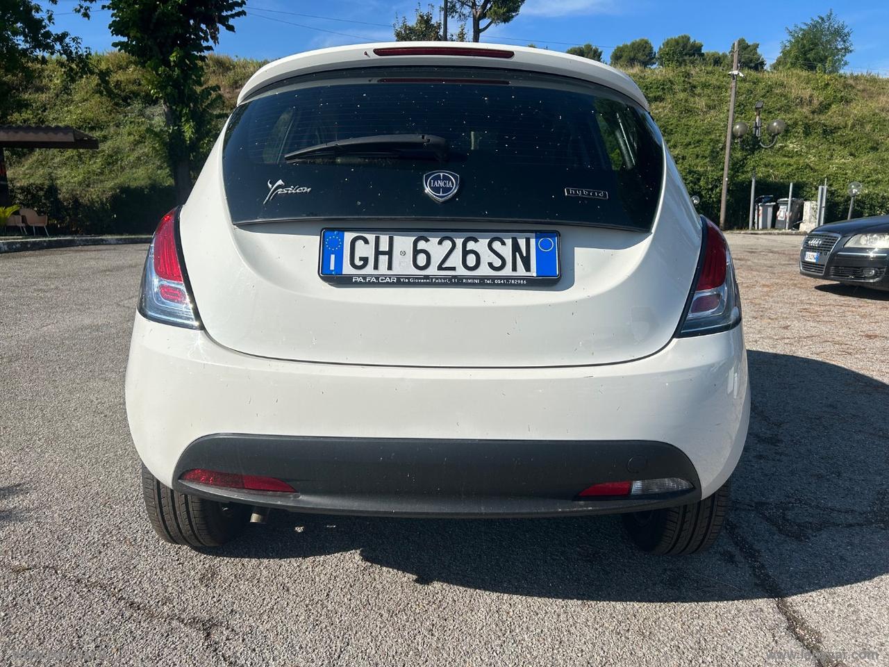 LANCIA Ypsilon 1.0 FireFly 5pS&S Hyb. Eco Silv.