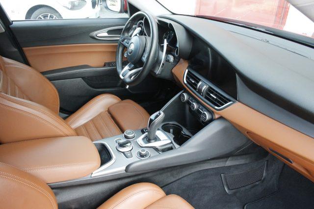 ALFA ROMEO Giulia 2.2Turbodiesel 210 CV AT8 AWD Q4 Veloce PELLE