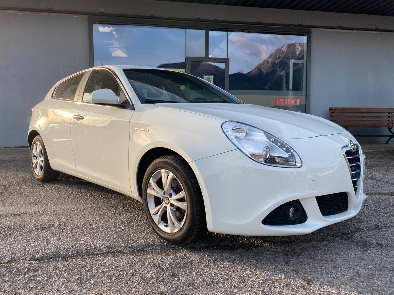 Alfa Romeo Giulietta 1.6 JTDm-2 105 CV Progression