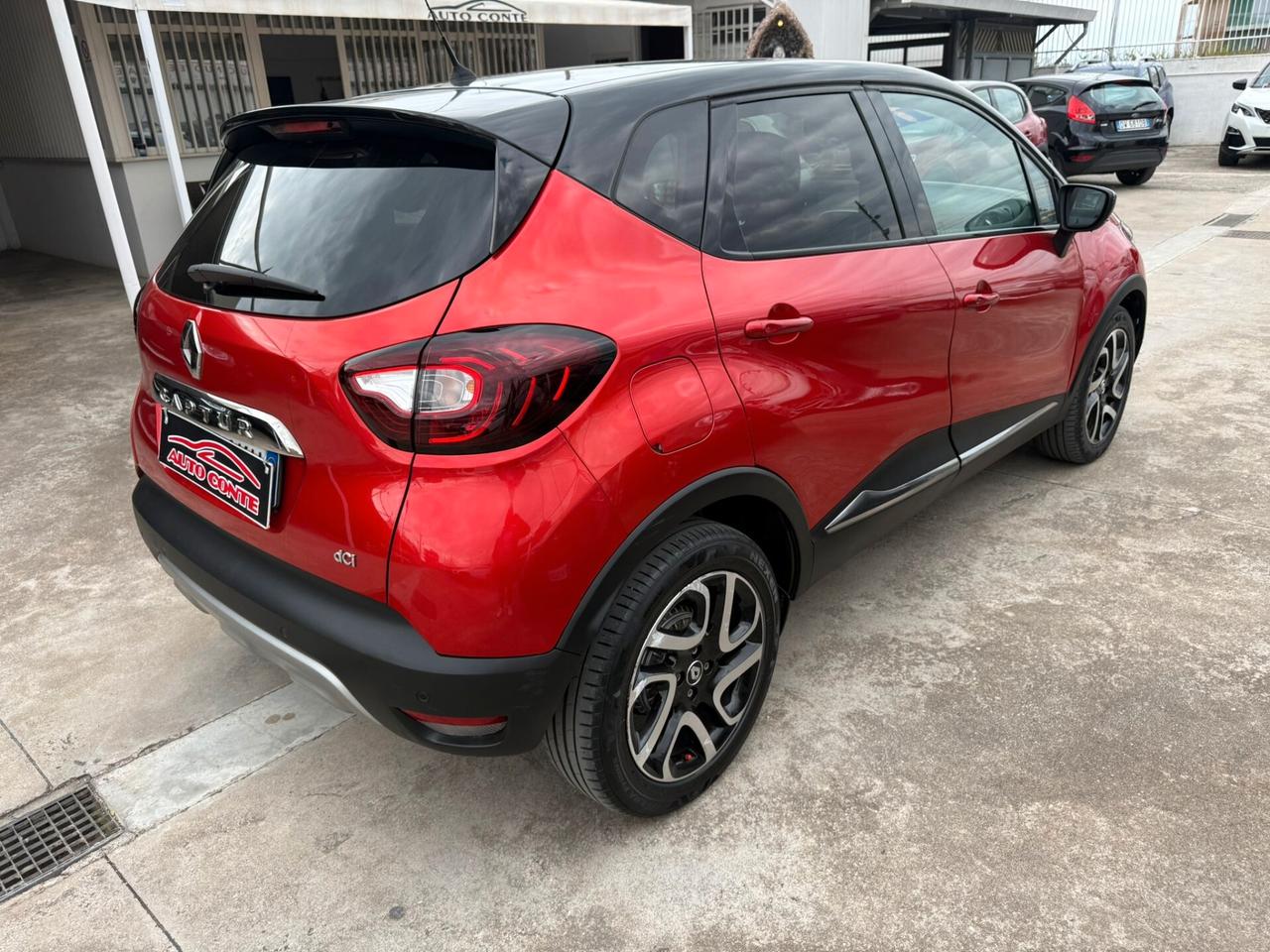 Renault Captur dCi 8V 110 CV Start&Stop Energy Initiale Paris