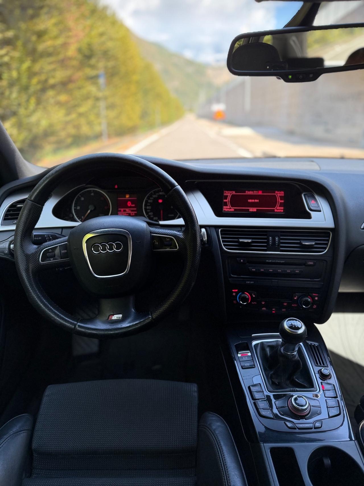 Audi A4 s-Line 2.0 TDI 143CV EURO 5 ok neopatentati