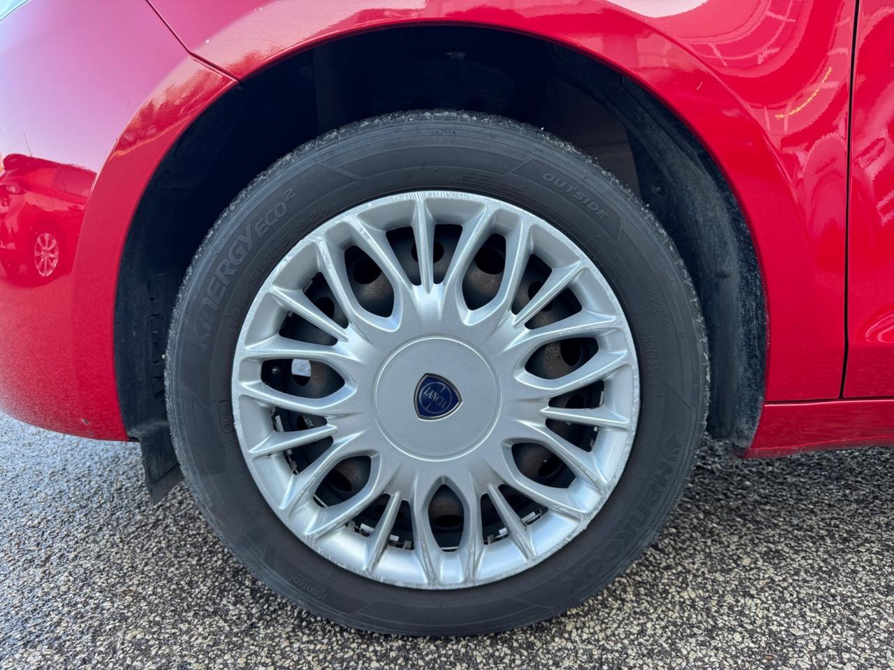 Lancia Ypsilon 1.2 69 CV 5 porte Platinum NEOPATENTATI