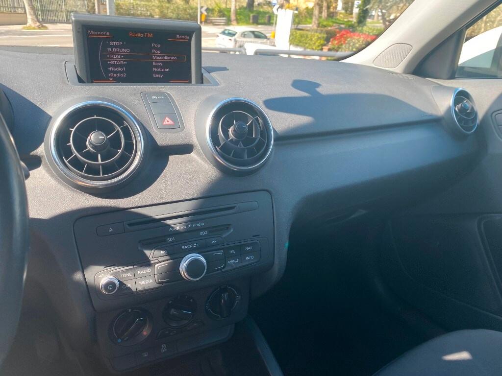 AUDI A1/S1 A1 SPB 1.6 TDI Attraction