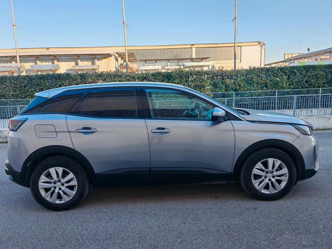 Peugeot 3008 130CV EAT8 UNIPROP KM VERI GARANZIA