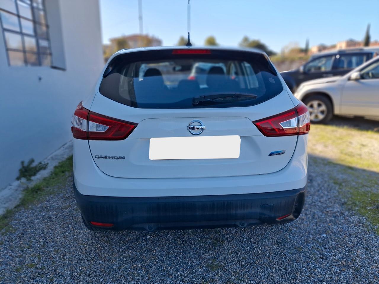 Nissan Qashqai 1.5 dCi DPF Tekna