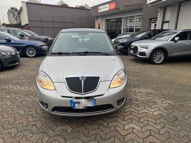 LANCIA Ypsilon 1.2 Platino