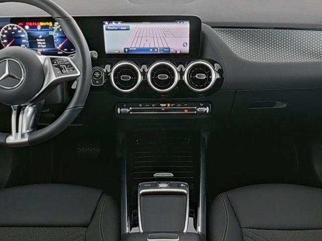 MERCEDES-BENZ B 180 Automatic Progressive Advanced