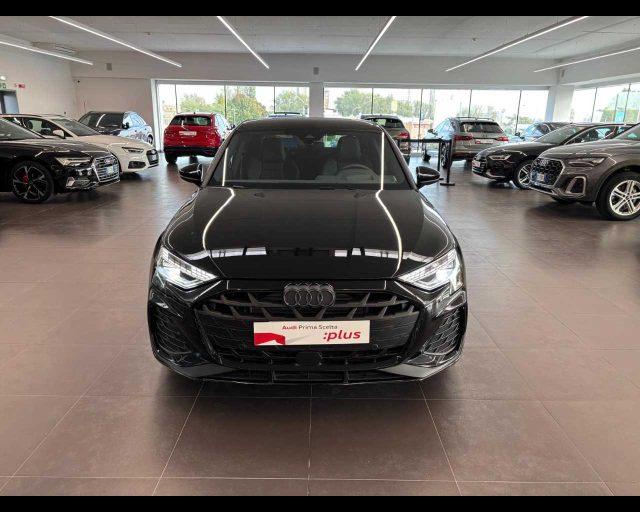 AUDI A3 NUOVA SEDAN Sedan 1,5 L4 110 DSG