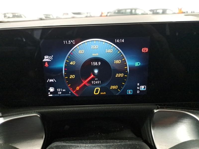 MERCEDES-BENZ GLB 200 D AUTOMATIC BUSINESS EXTRA SUV