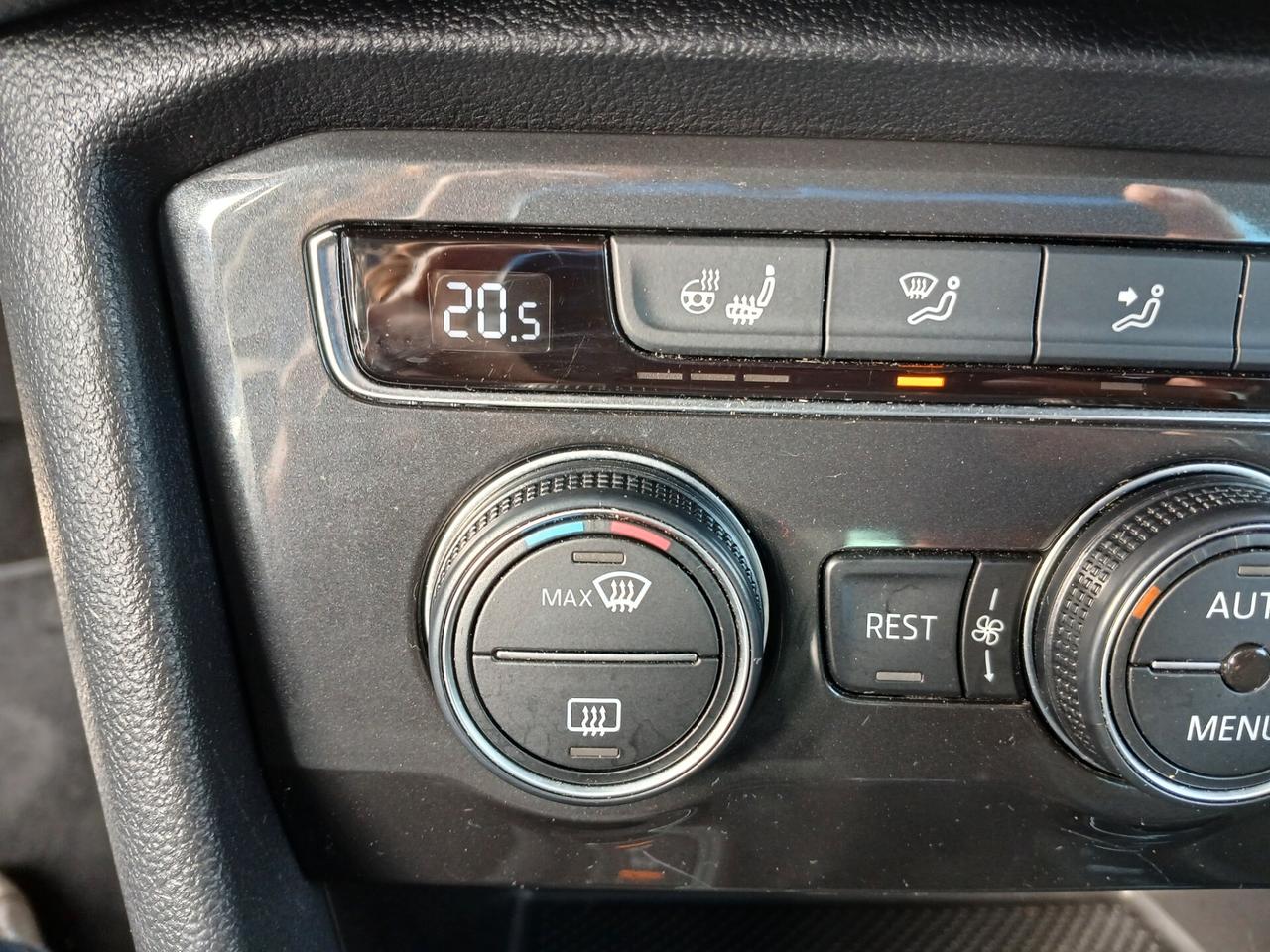 Volkswagen Tiguan 1.5 TSI ACT 130CV 2020BENZINA