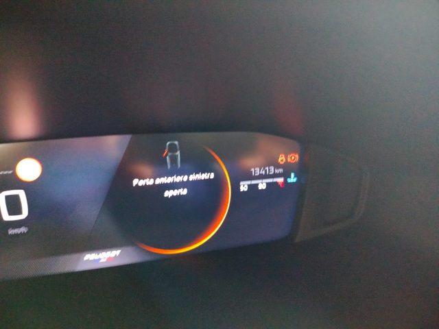 PEUGEOT 2008 100cv Allure MY25