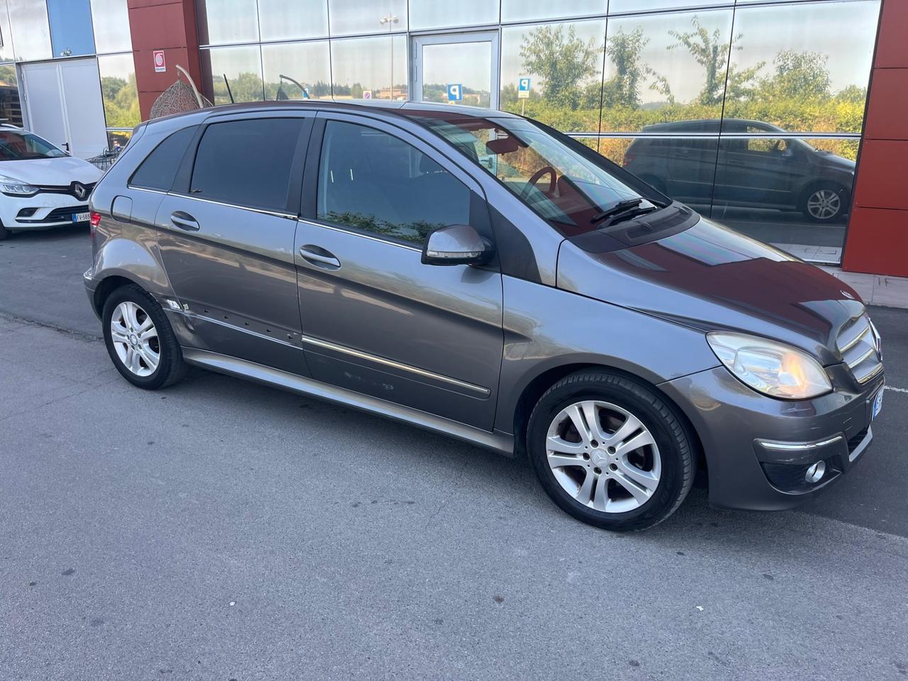 Mercedes-benz B 180 CDI PREMIUM 2011