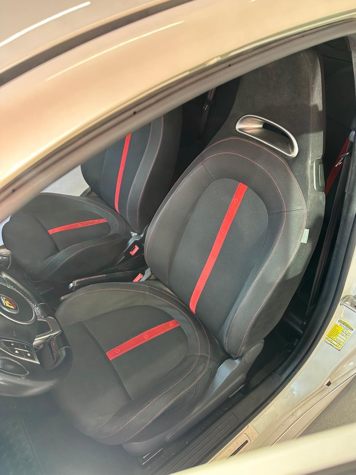 Abarth 500 1.4 Turbo T-Jet pari al nuovo