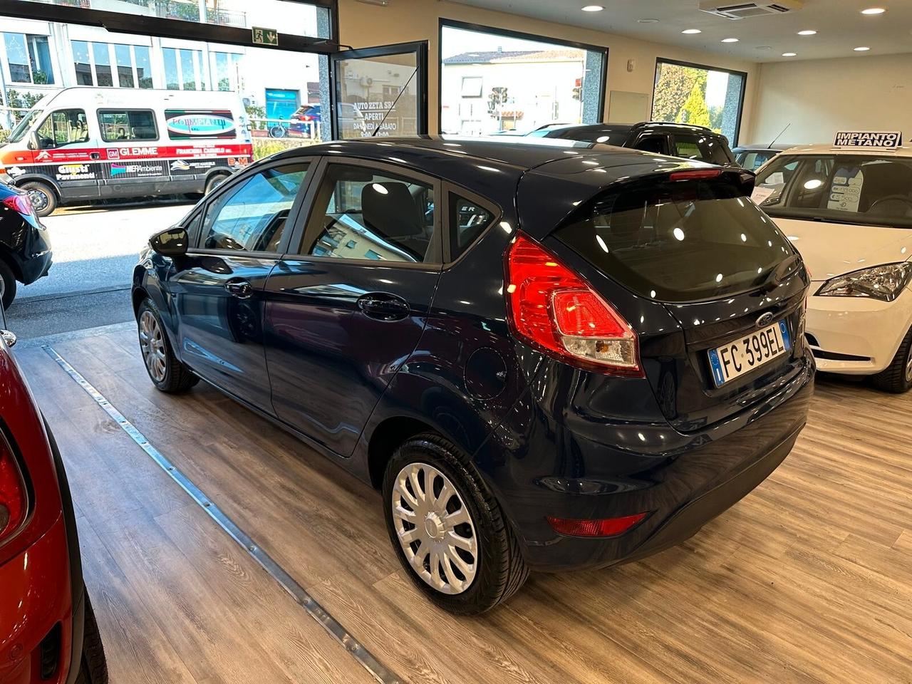 Ford Fiesta 1.4 5 porte Bz.- GPL Black & White Edition