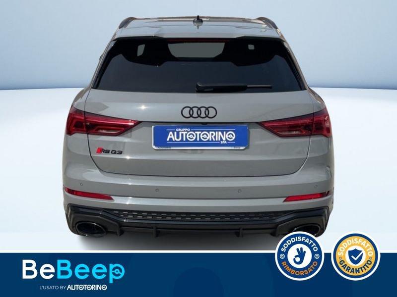 Audi Q3 RS 2.5 QUATTRO S-TRONIC