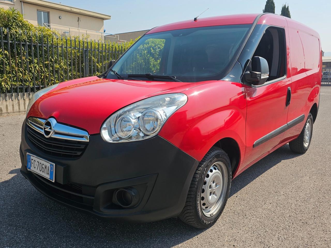 Opel Combo 1.3 CDTI ECOFLEX GUIDABILE DA NEOPATENTATI