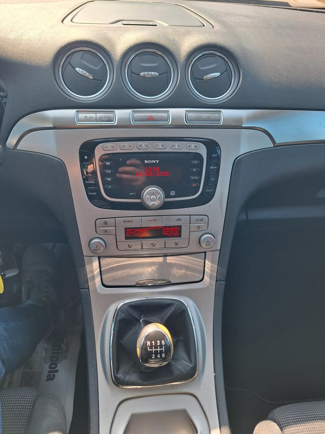 Ford Galaxy 2.0 TDCi 140CV Titanium - 2010