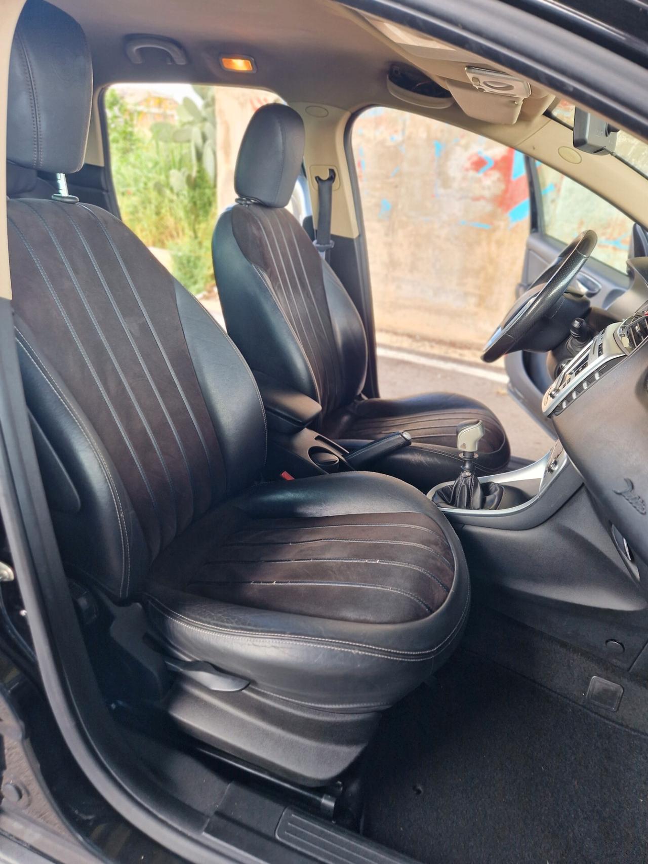 Lancia Delta 2.0 MJT DPF Platino