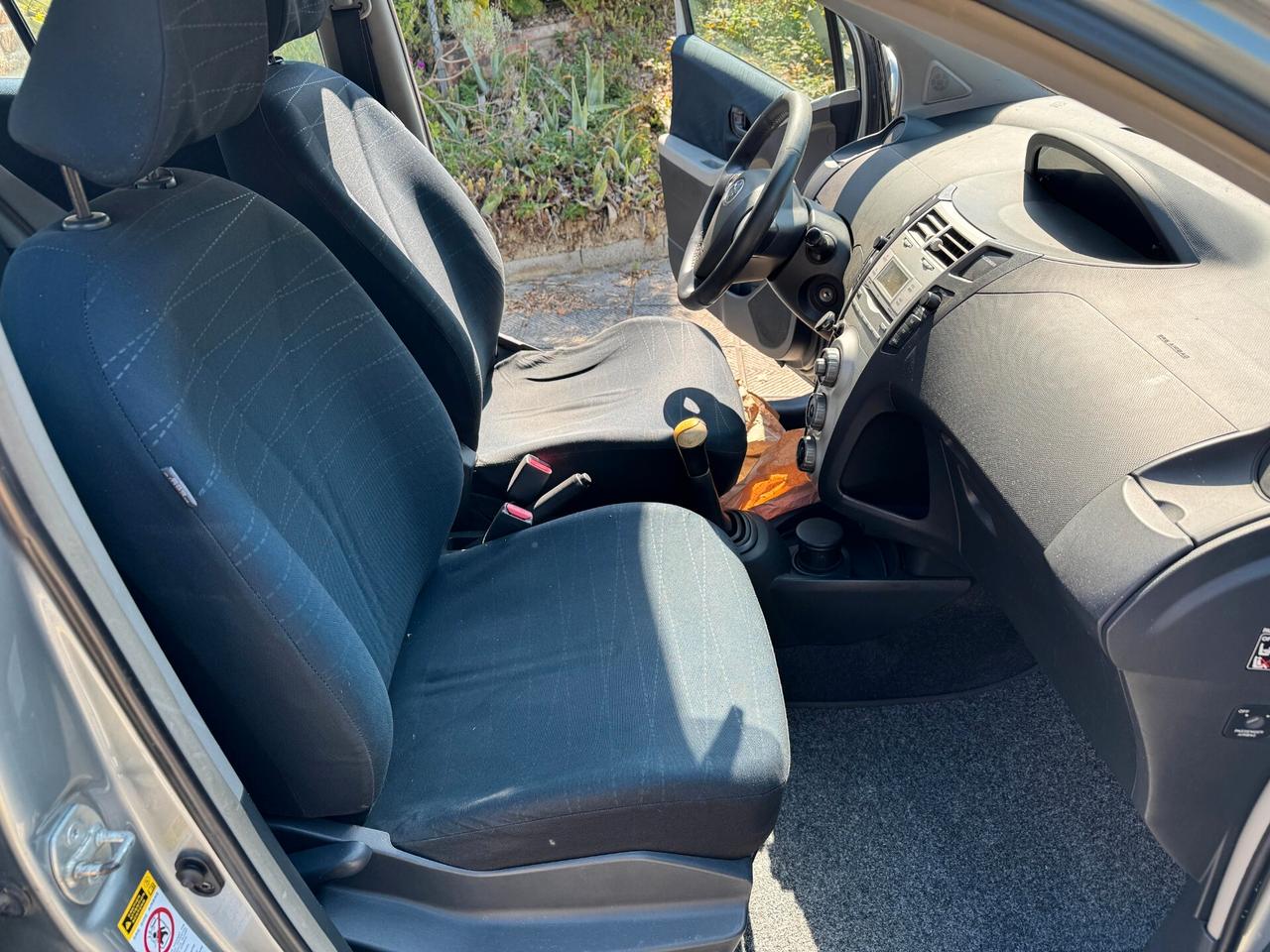 YARIS 1.4 DIESEL OK NEOPATENTATI GARANZIA 12 MESI USATO