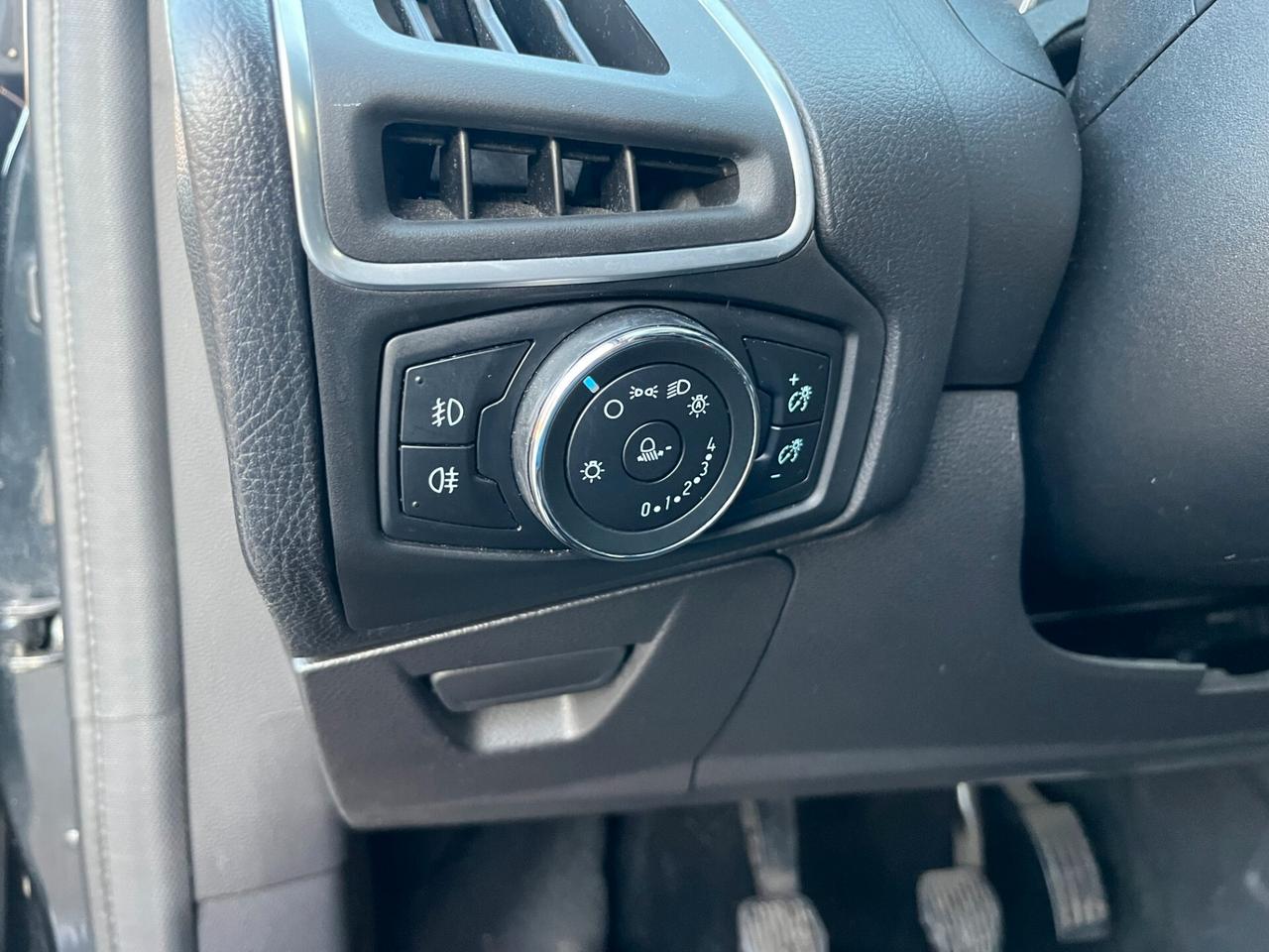 Ford Focus 1.6 TDCi 95 CV