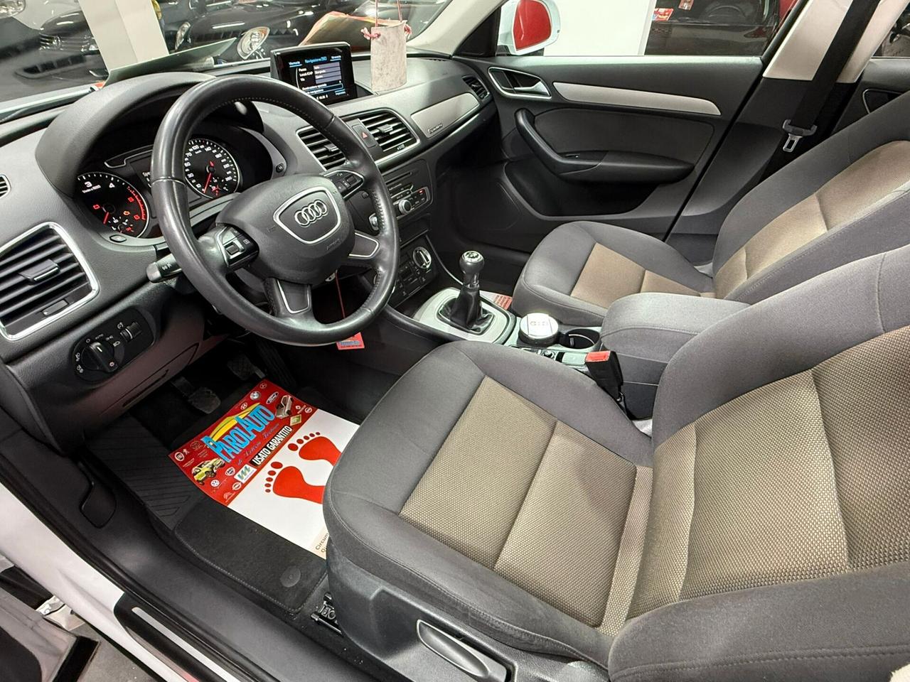 Audi Q3 2.0 TDI 140cv S Line Edition - 2014