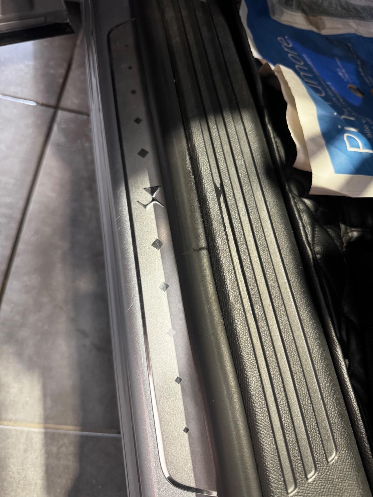 Ds 7 Crossback BlueHDi 180 RIVOLI aut. Grand Chic