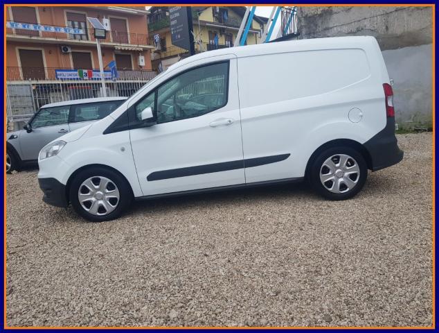 FORD - Transit Courier