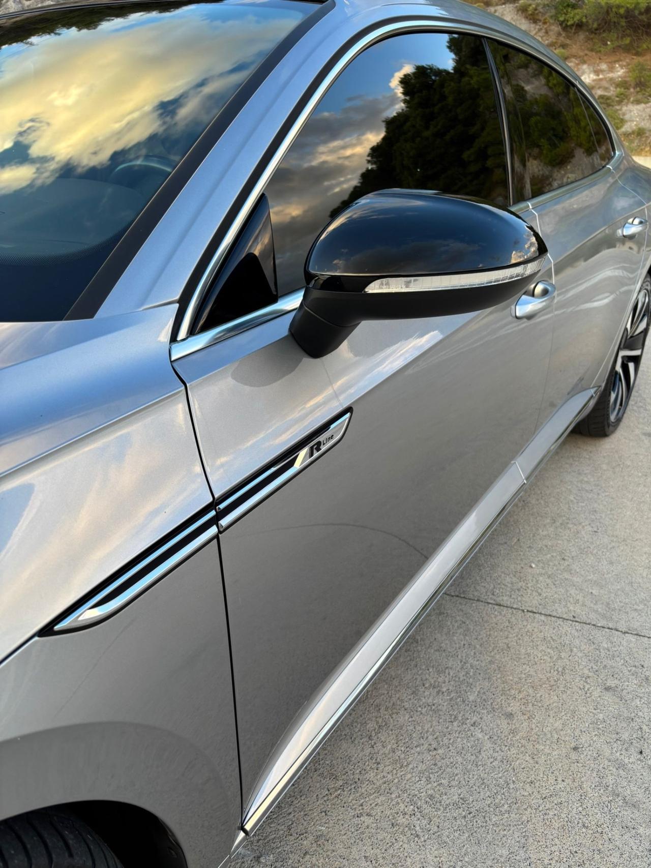 VOLKSWAGEN ARTEON 2.0 BI-TURBO 240CV R-LINE