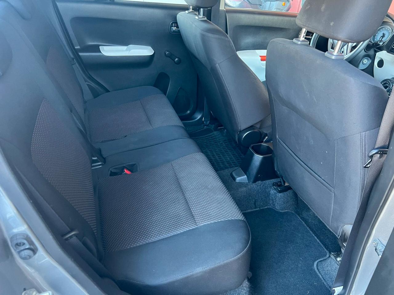 Suzuki Ignis 1.2 Dualjet Top GPL