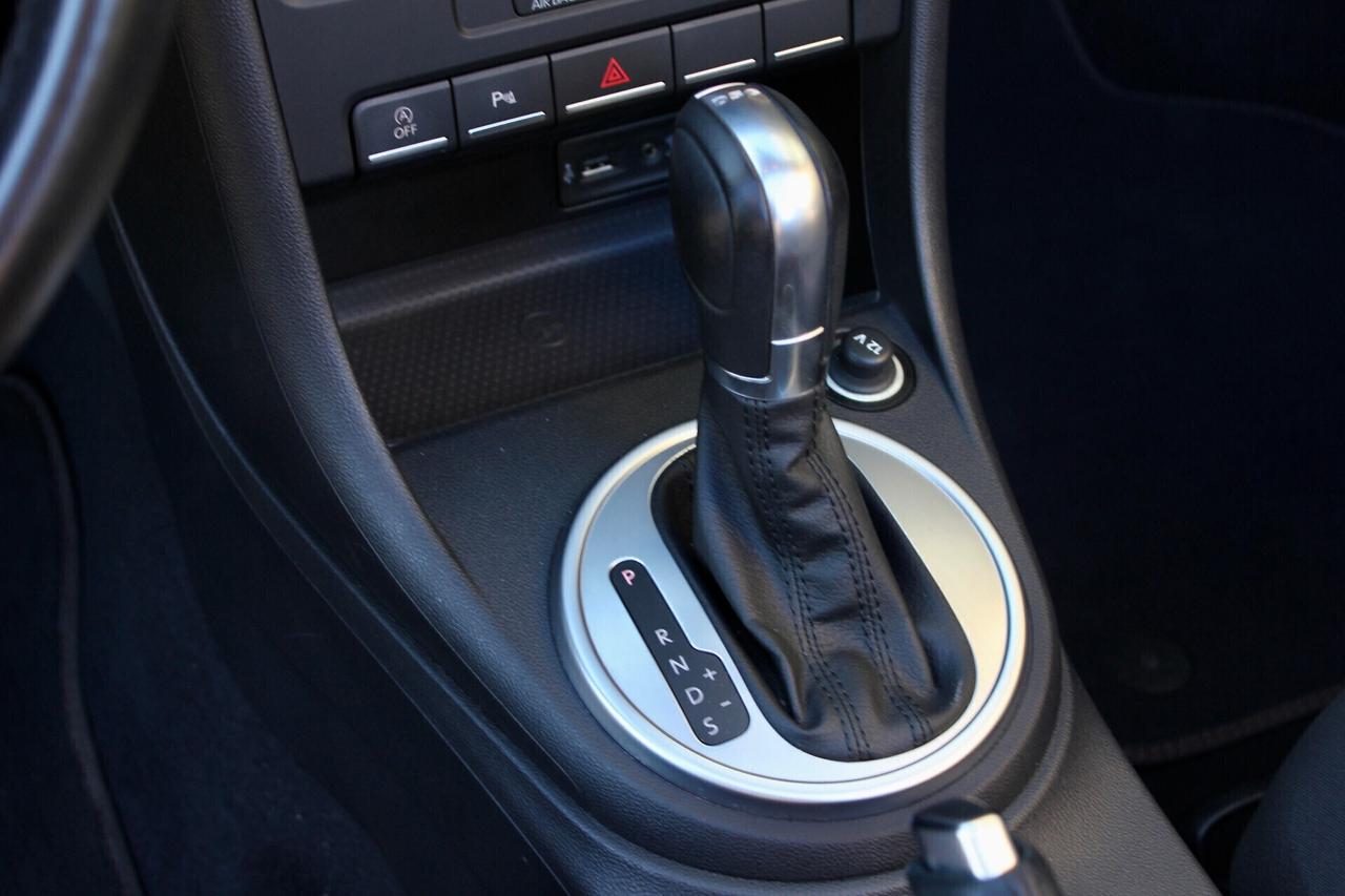 Volkswagen Maggiolino Cabrio 1.2 TSI DSG 105CV NAVY SENSORI