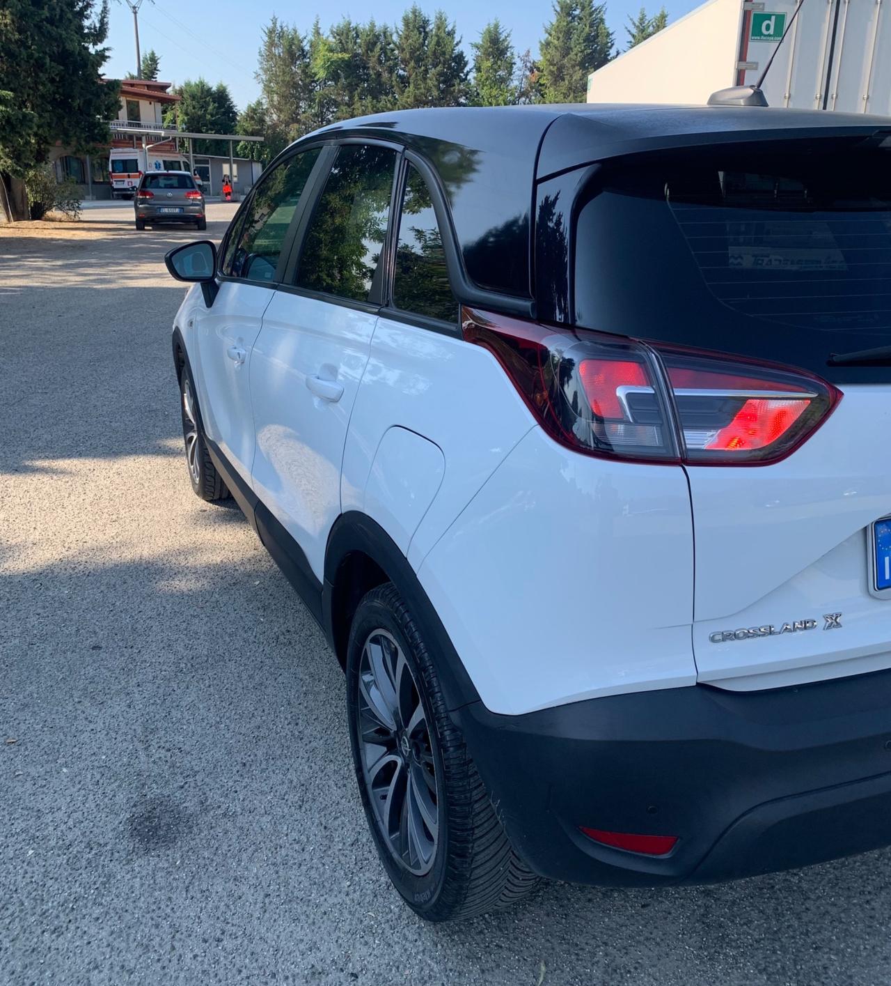 Opel Crossland X 1.6 ECOTEC D 8V Start&Stop Ultimate