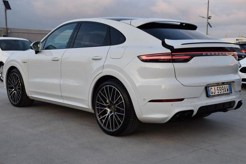 Porsche Cayenne Coupè Cayenne Coupé 3.0 E-Hybrid Platinum Edition *schermi,full*