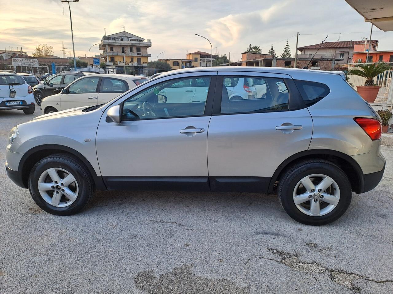 Nissan Qashqai 1.6 GPL SENZA BUSTA PAGA