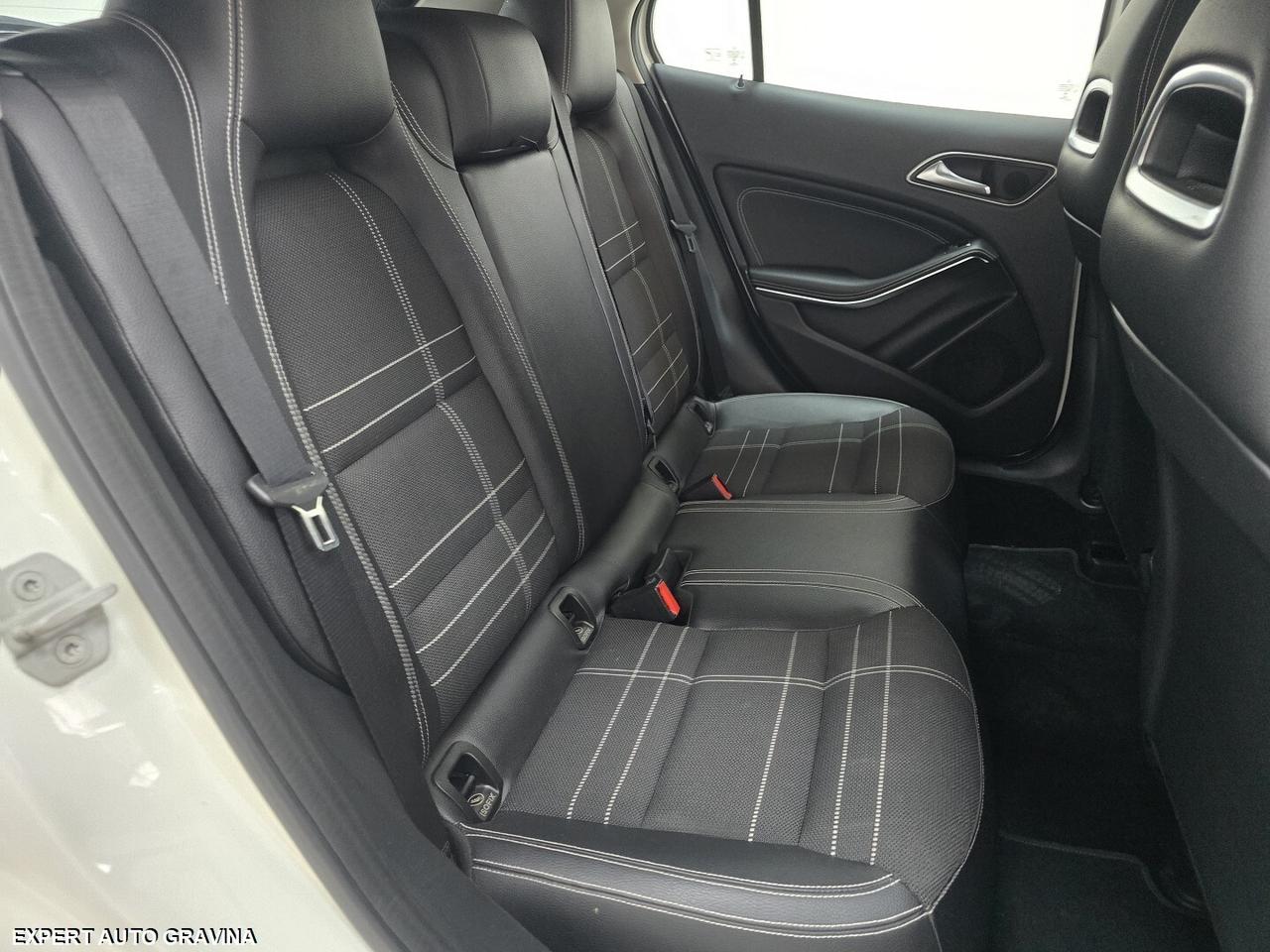 MERCEDES GLA 180d