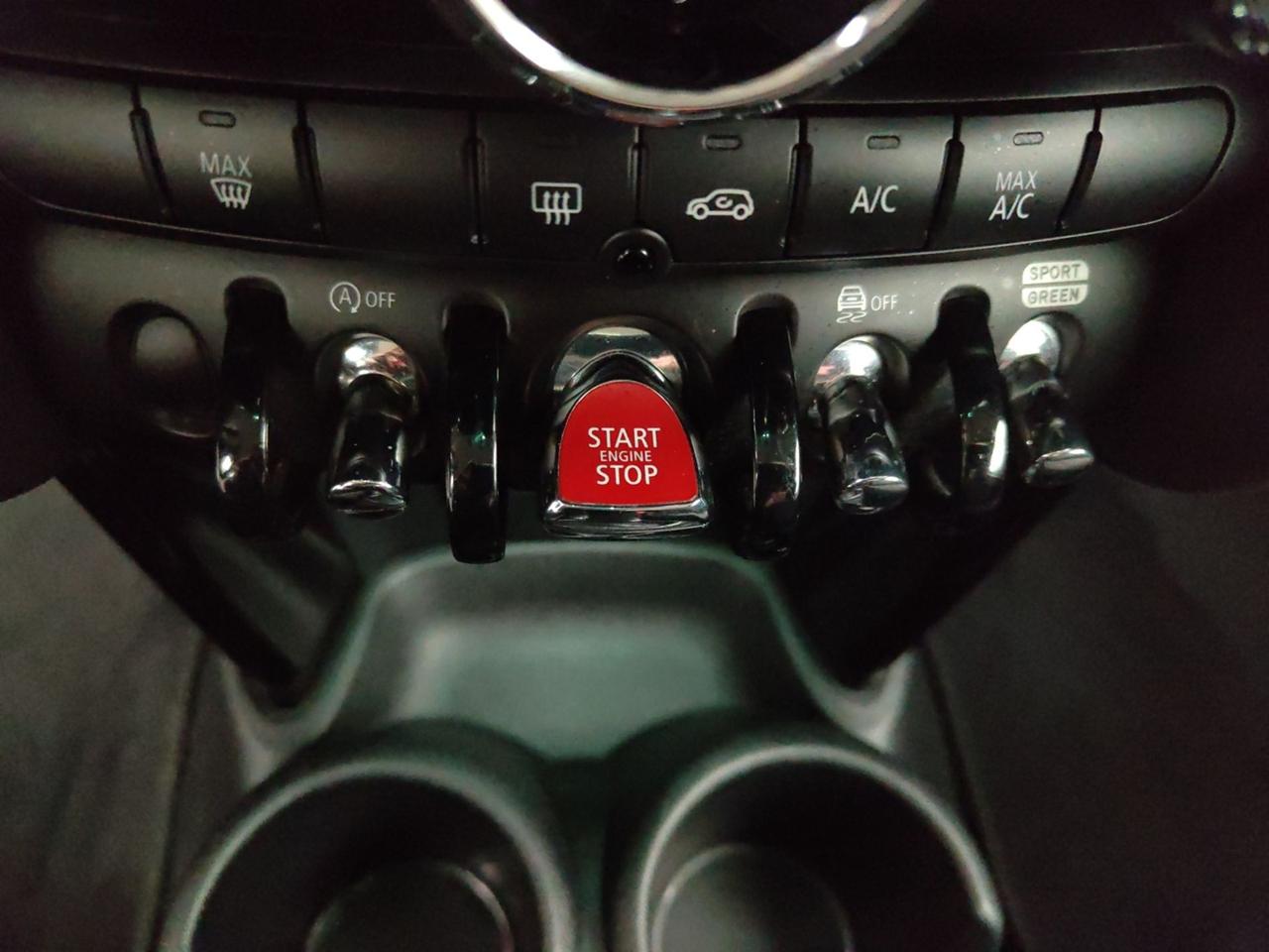 Mini IV F56 2021 3p MINI COOPER 1.5 136CV ESSENTIAL AUTO