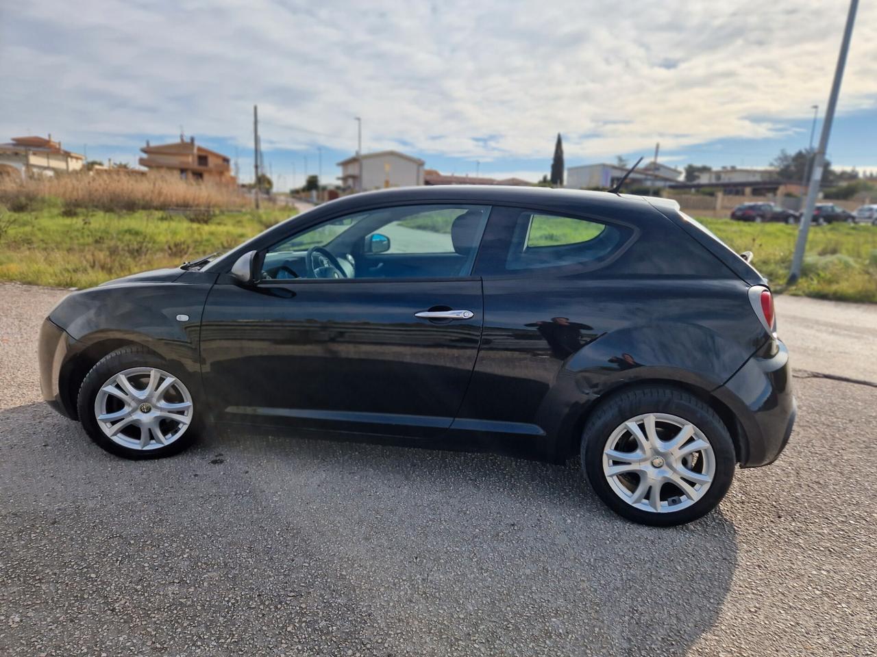 Alfa Romeo MiTo 1.3 JTDm-2 95 CV S&S Distinctive