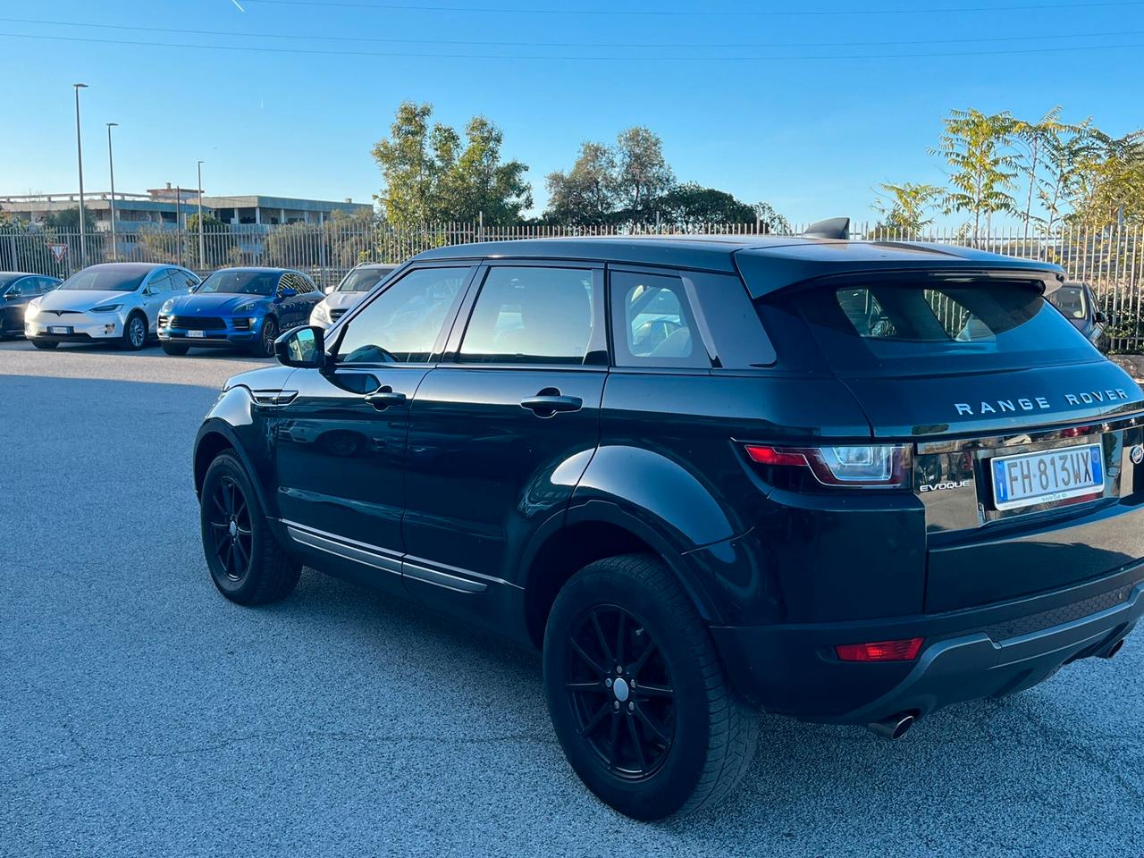 Range Rover Evoque 2.0 TD4 180 CV 5p. Pure